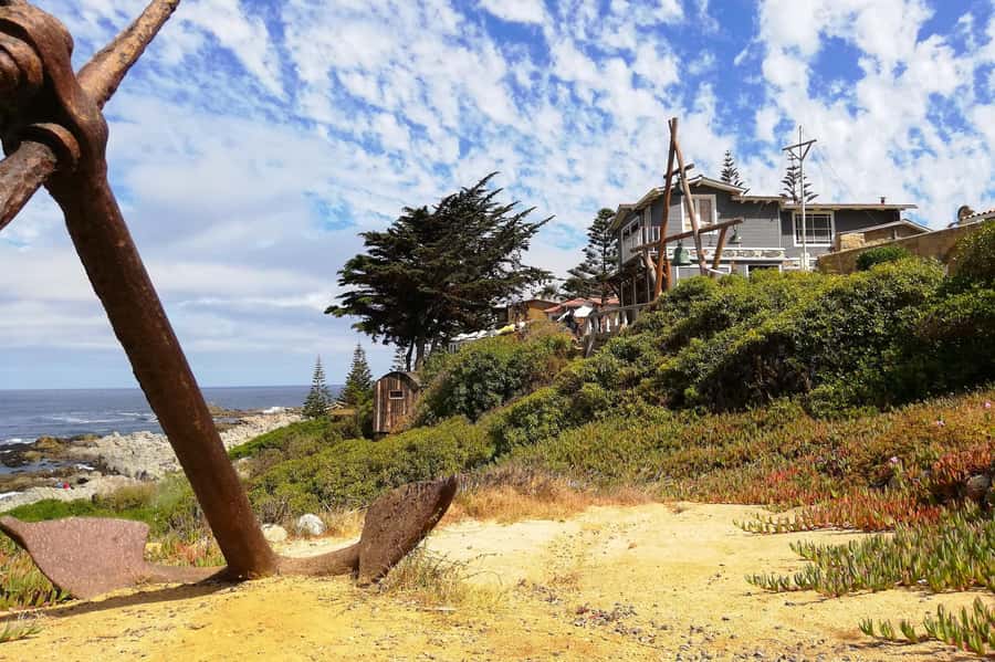 Santiago: Veramonte Vineyard, Isla Negra and Algarrobo, - What is included, and what you still pay for