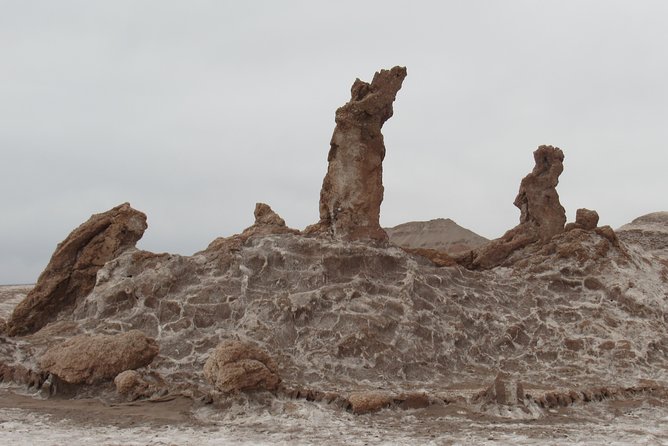 Small-Group Tour to Moon Valley from San Pedro de Atacama - Las Tres Marías and fragile desert sculpture