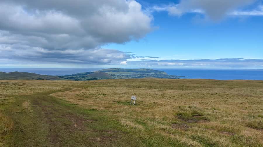 Terevaka Horse Excursion: The highest point and 360° view. - Practical details that can save you trouble