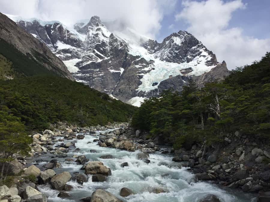 Torres del Paine Day Trip from El Calafate - What the 280 dollar price really buys