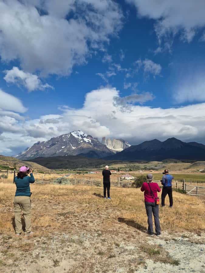 Torres del Paine: Full Day Excursion Torres del Paine + Milodon Cave. - The return through Serrano Gate and Milodon Cave
