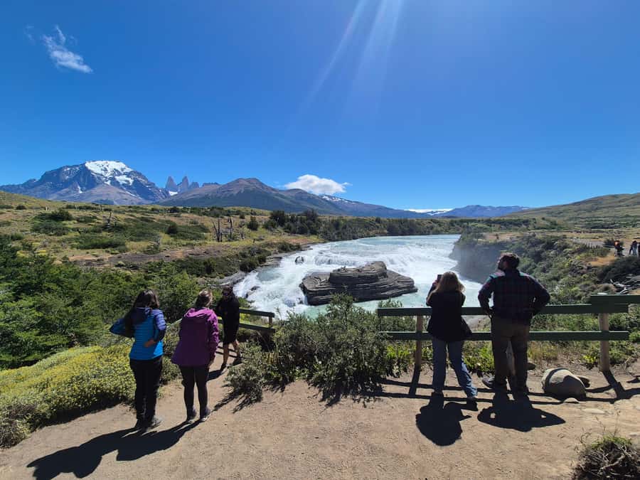 Torres del Paine: Full Day Excursion Torres del Paine + Milodon Cave. - Who will get the most from this excursion
