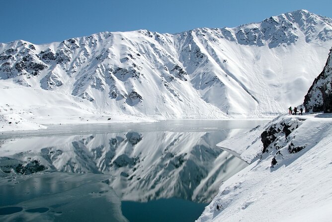 Tour Cajón del Maipo + Embalse el Yeso - El Yeso Reservoir and the cold reality of high altitude