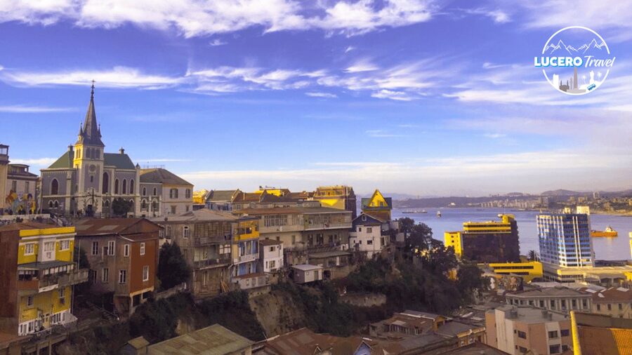 Tour Valparaiso + Viña del mar - Lunch in an Old Castle Above the Ocean