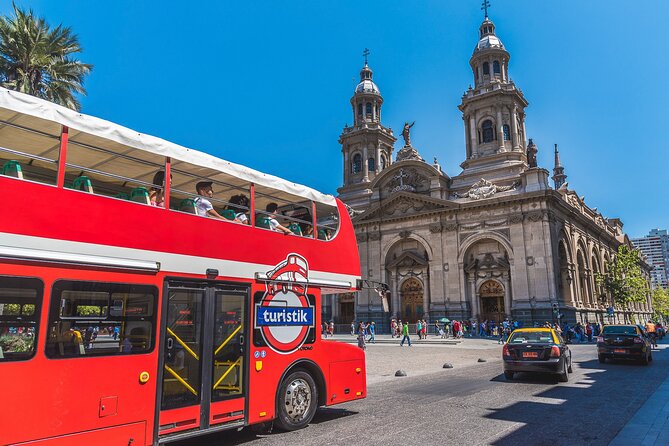 Tourist bus around Santiago for a day - What this Santiago bus tour actually gives you