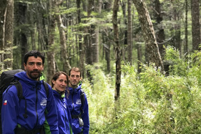 Trekking Mirador el volcano + Geometric hot springs - Who will enjoy this experience most?