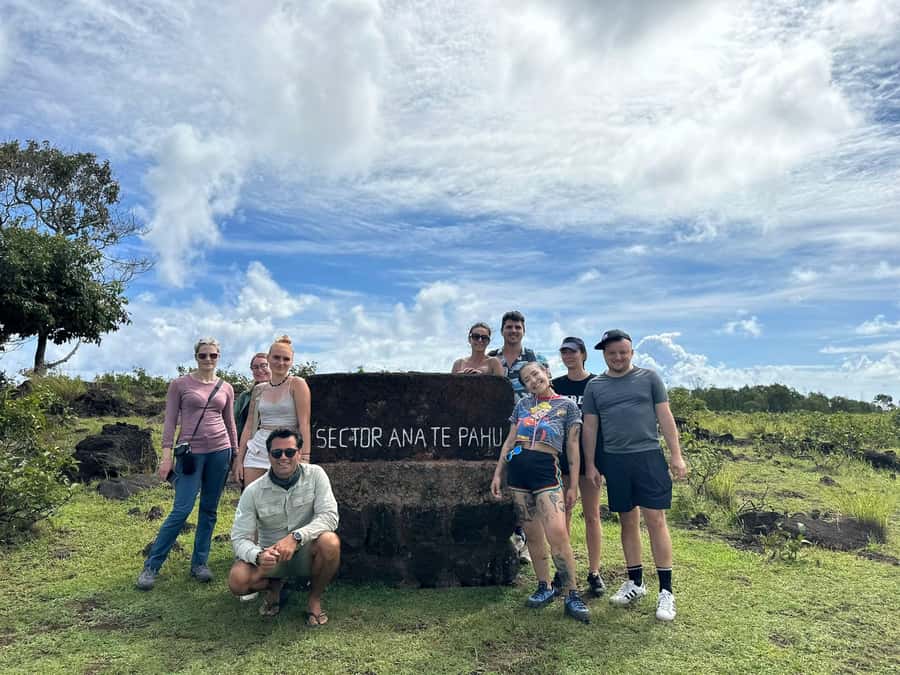 Two days of Full Day Tour of Rapa Nui + Sunrise in Tongariki - Three days to understand Rapa Nui