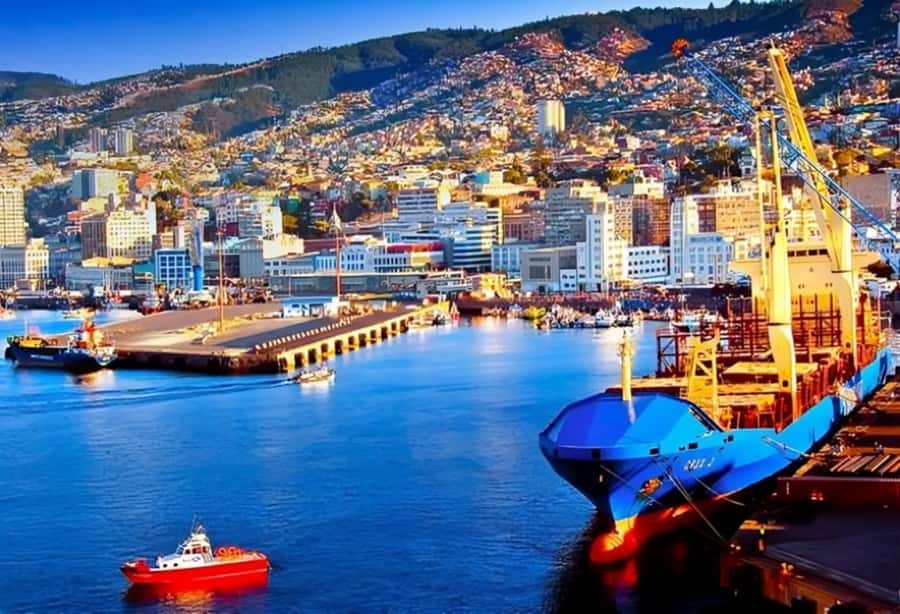 Valparaiso : Must-See Sites Walking Tour With A Guide - What $31 buys you