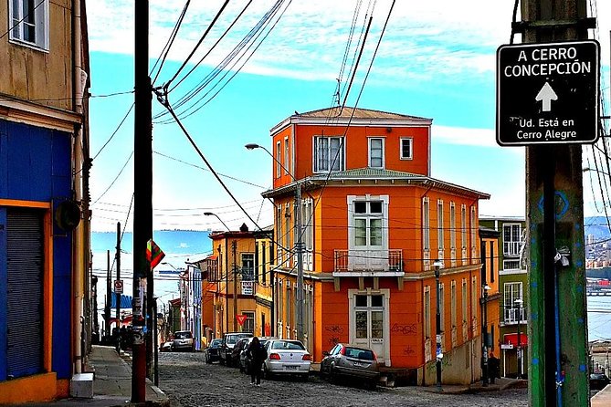Valparaiso Port and Viña del Mar with wine tasting in Casablanca - Why this Santiago day trip works
