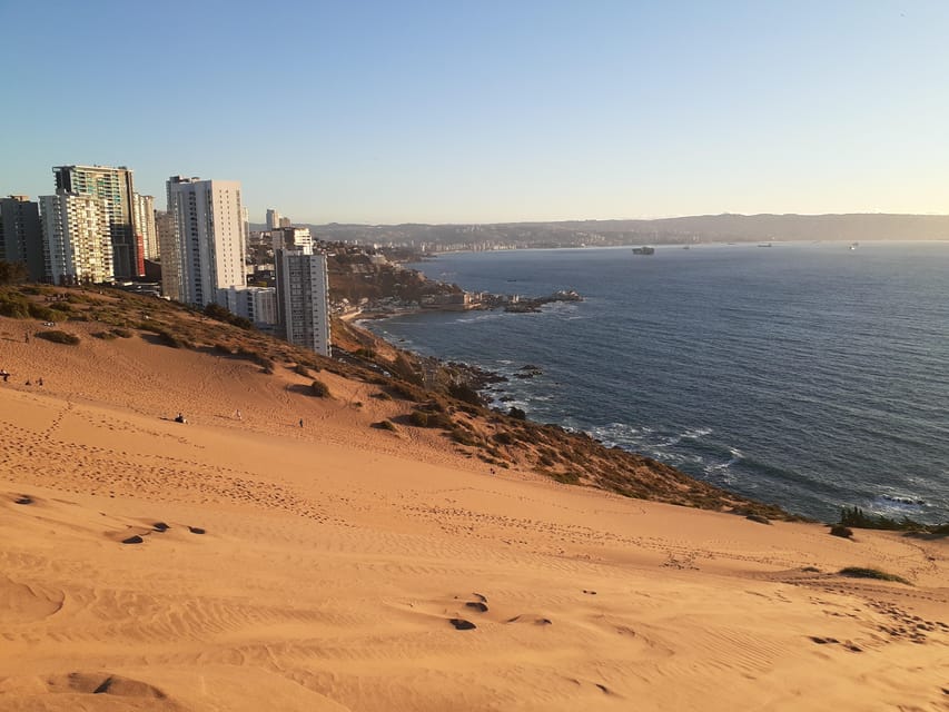 Valparaíso: Sandboarding and Sunset in Concon Sand Dunes - Watching the sunset over the Pacific