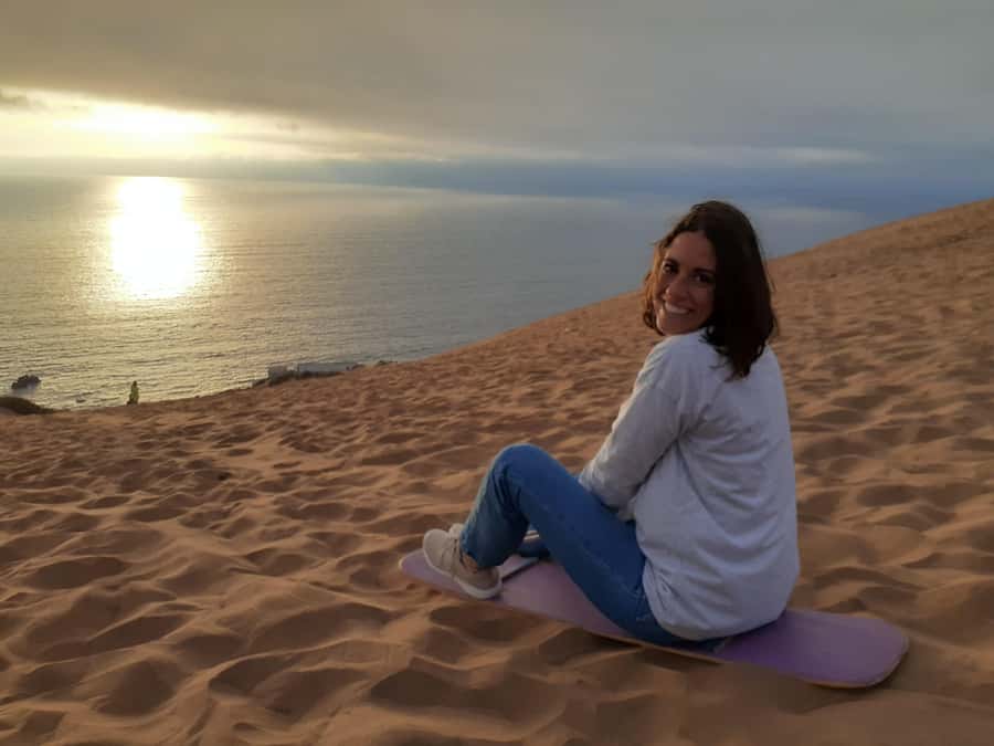 Valparaíso: Sandboarding and Sunset in Concon Sand Dunes - Meeting your guide at the Ripley Store