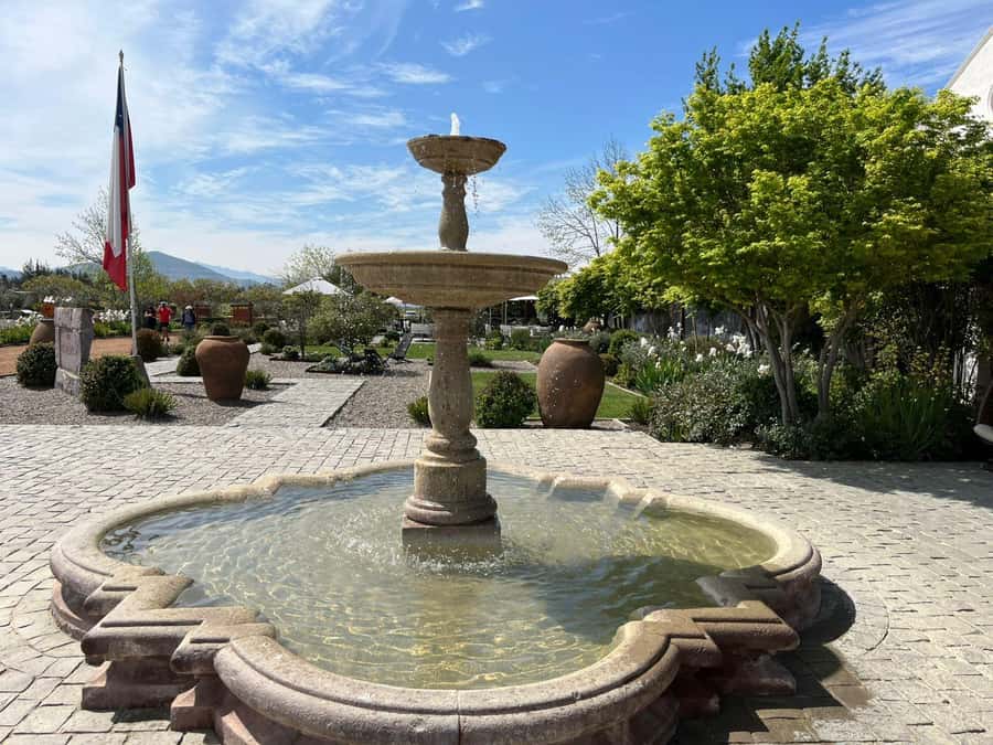 Valparaíso to Casablanca: wine tour with premium tasting and transportation - Forty-five minutes for the shop and grounds