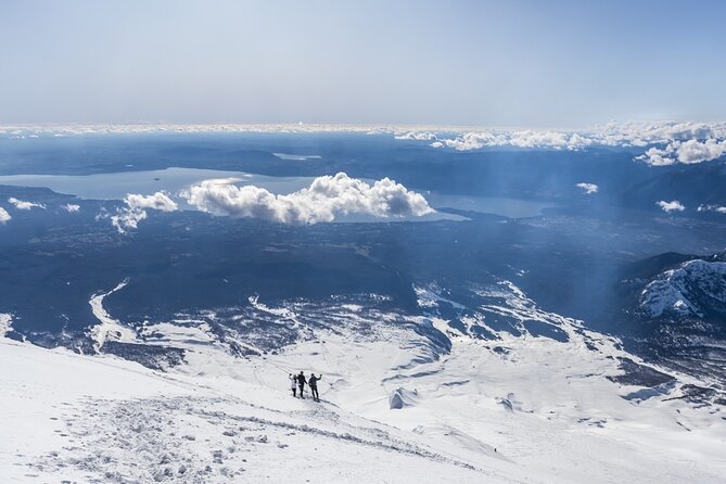 Villarrica Volcano Ascent - Zenit - Climbing the first 1,700 meters