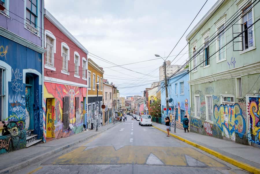 VIÑA DEL MAR AND VALPARAISO TOUR - Pickup details that can make or break the morning